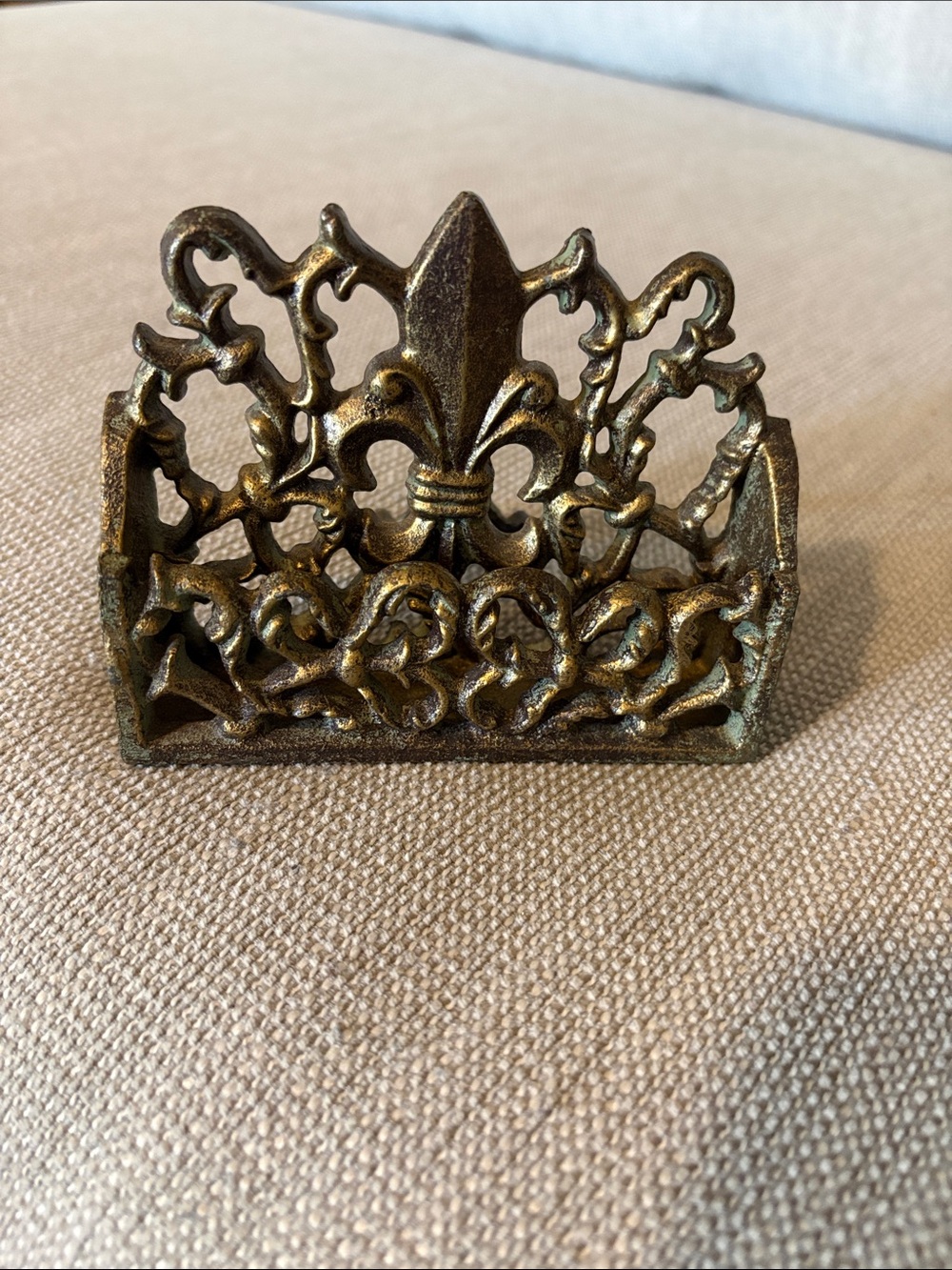Ornate Fleur-de-Lis Metal/cast iron Business Card Holder in Antique Bronze